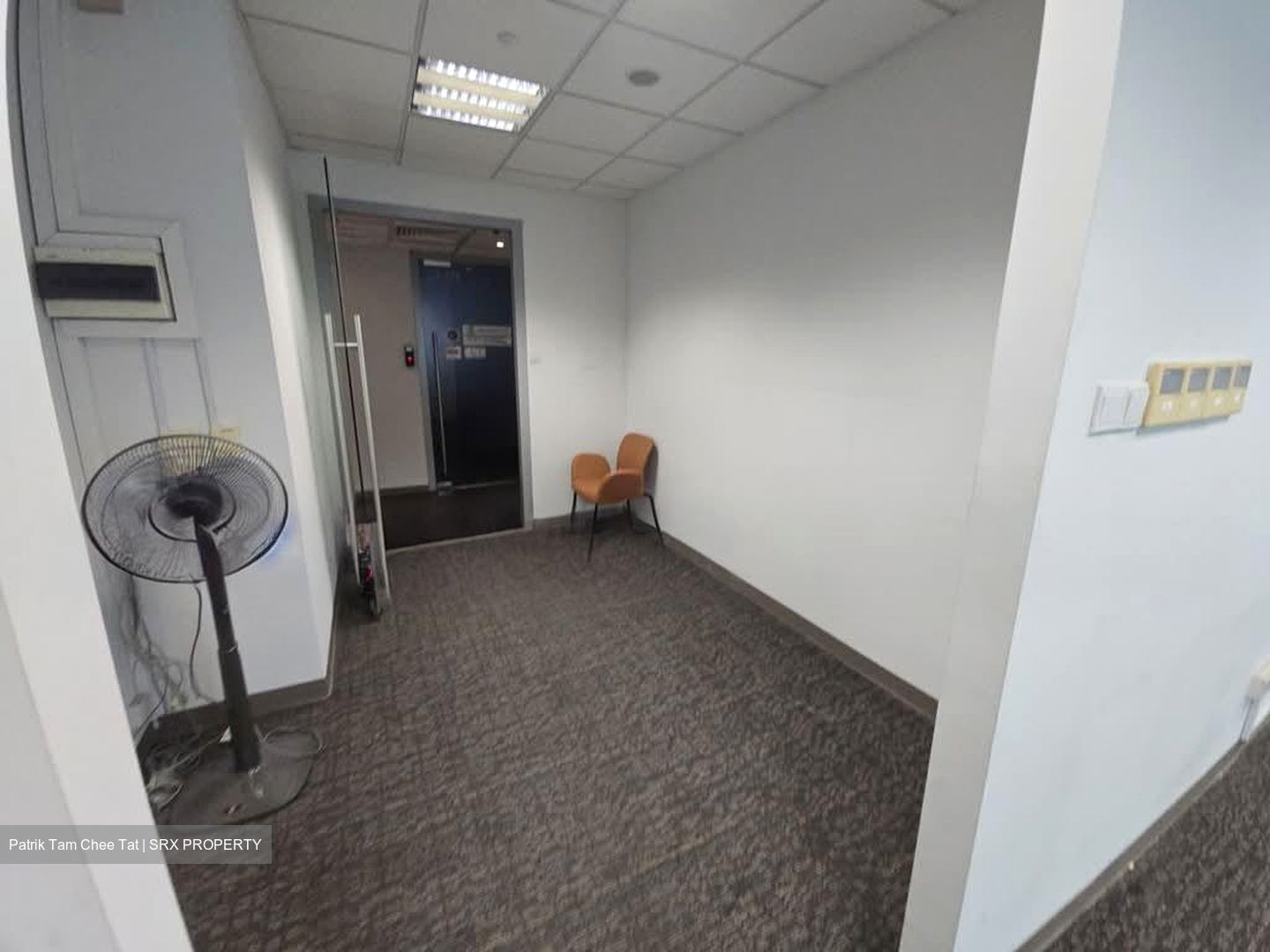Tan Chong Tower (D7), Office #570069101